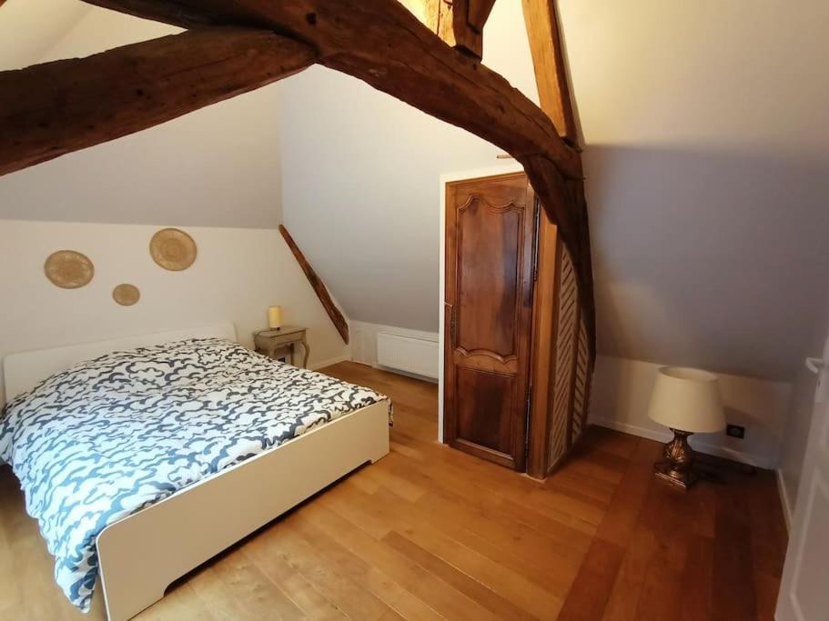 Gite Avec Vue Sur L'Indre Artannes-sur-Indre 外观 照片